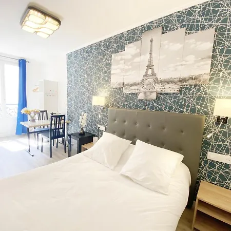 Hotel Aviatic 2*