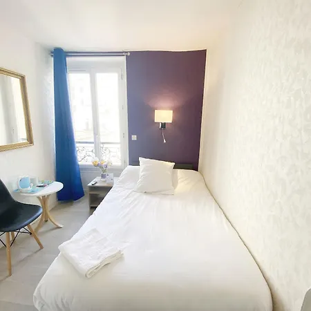 Hotel Aviatic 2*