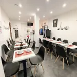 فندق أفياتيك 2*