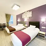 أفياتيك 2*