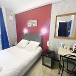 أفياتيك فندق 2*