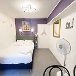 أفياتيك فندق باريس