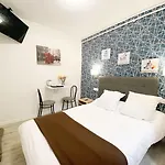 أفياتيك