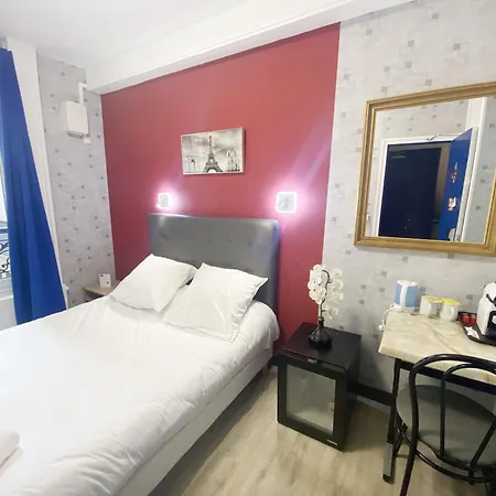 アヴィアティック ホテル 2*