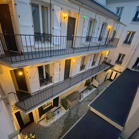 Aviatic Hotel