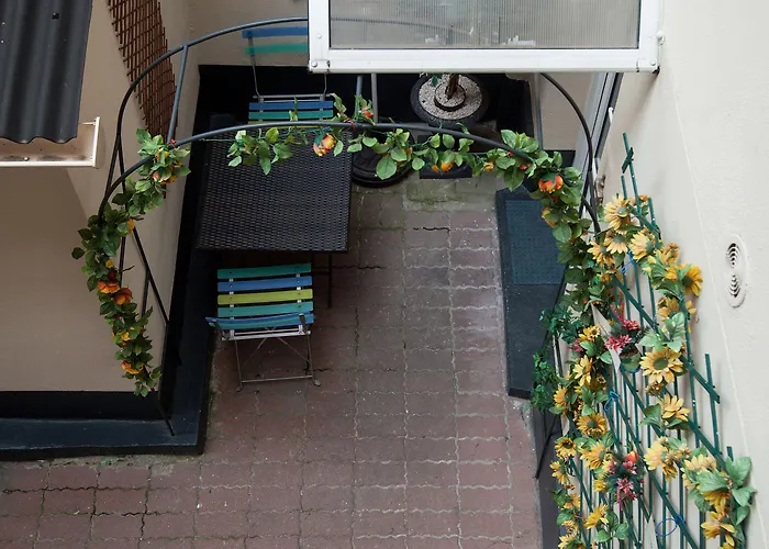 Ξενοδοχείο Aviatic 2*