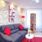 Aviatic מלון